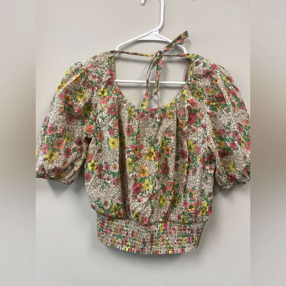 Sundays Womens Ada Puff Sleeve Elastic Waist Crop Top Blouse in Wallflower Small